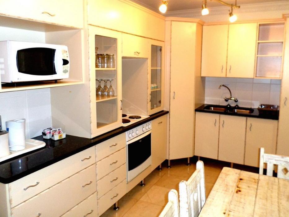 Oceans Hotel & Self Catering Моссел-Бей Экстерьер фото